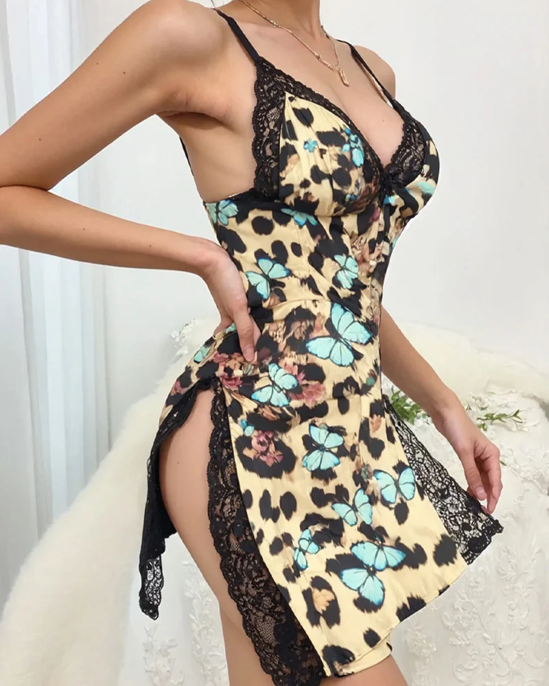 Camisón de Encaje con Abertura Lateral Estampado